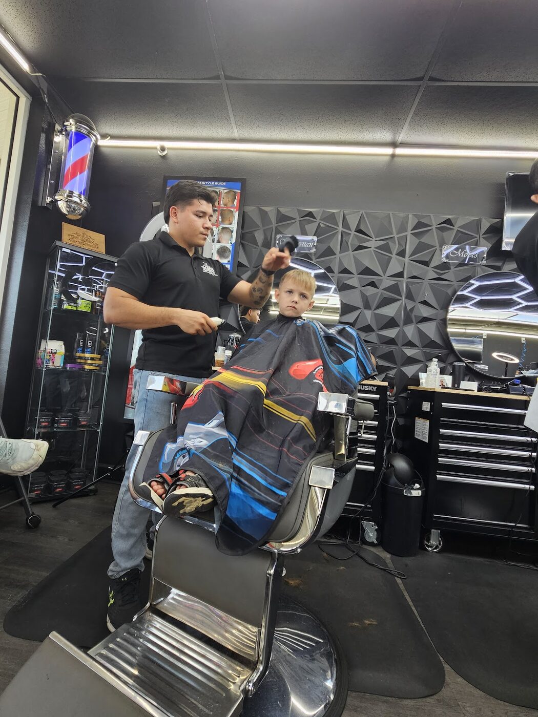 Inside The Dream Barbershop, Parrish FL